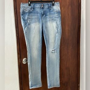 YMI Jeans Low Rise